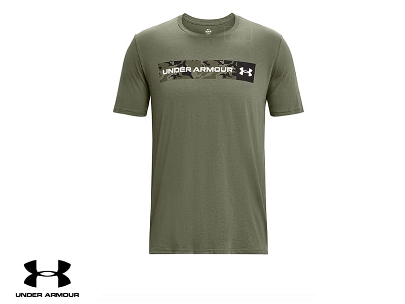 חולצת אנדר ארמור לגברים UNDER ARMOUR CAMO CHEST TEE ביגוד מאסטר ספורט